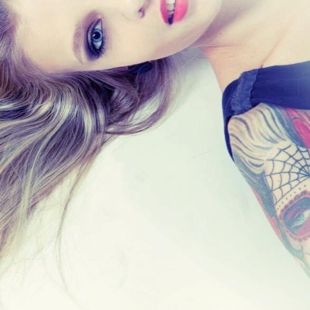 Meet your Posher, Giselle